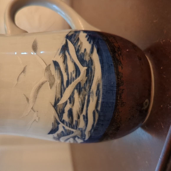 Handpainted seagull mug - Picture 2 of 7